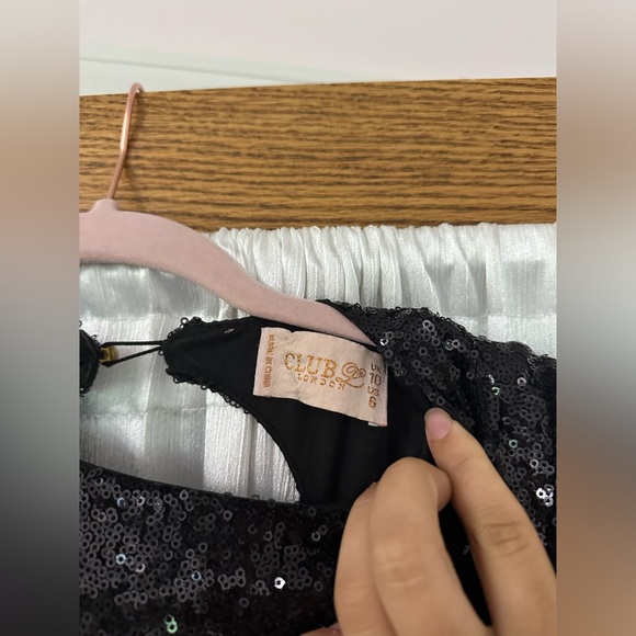 black sequin maxi dress - Picture 2 of 4